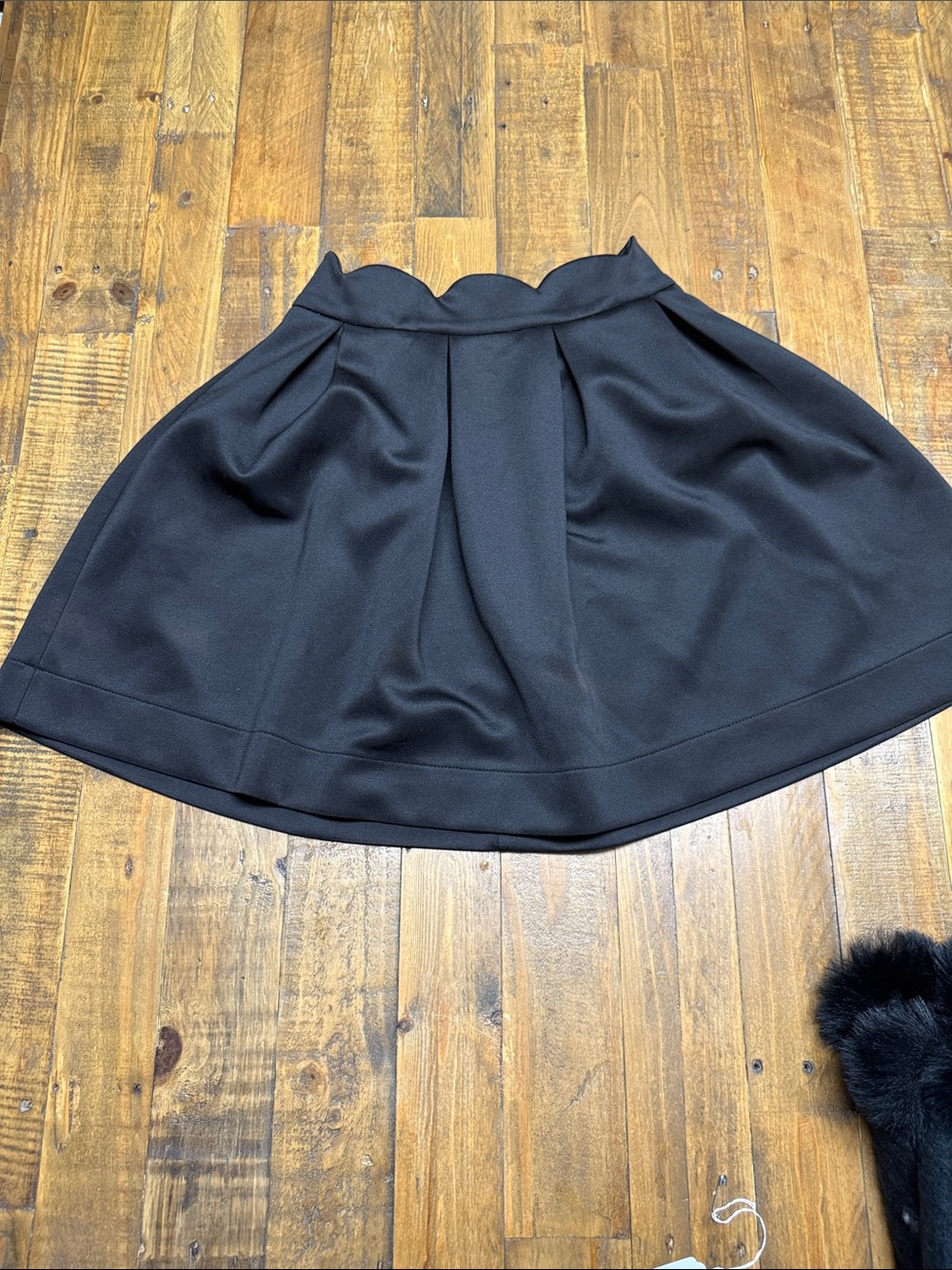 Blue Rain Scallop-Waist Black Circle Skirt